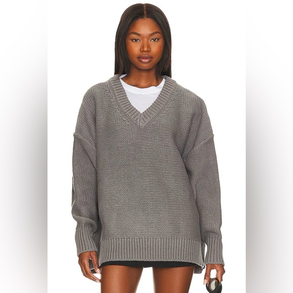 Free People Sweaters - NWT Free People Alli Oversized V-neck Sweater (size L)